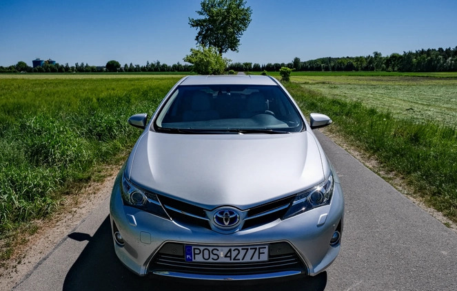 Toyota Auris cena 46990 przebieg: 150500, rok produkcji 2013 z Wrocław małe 67